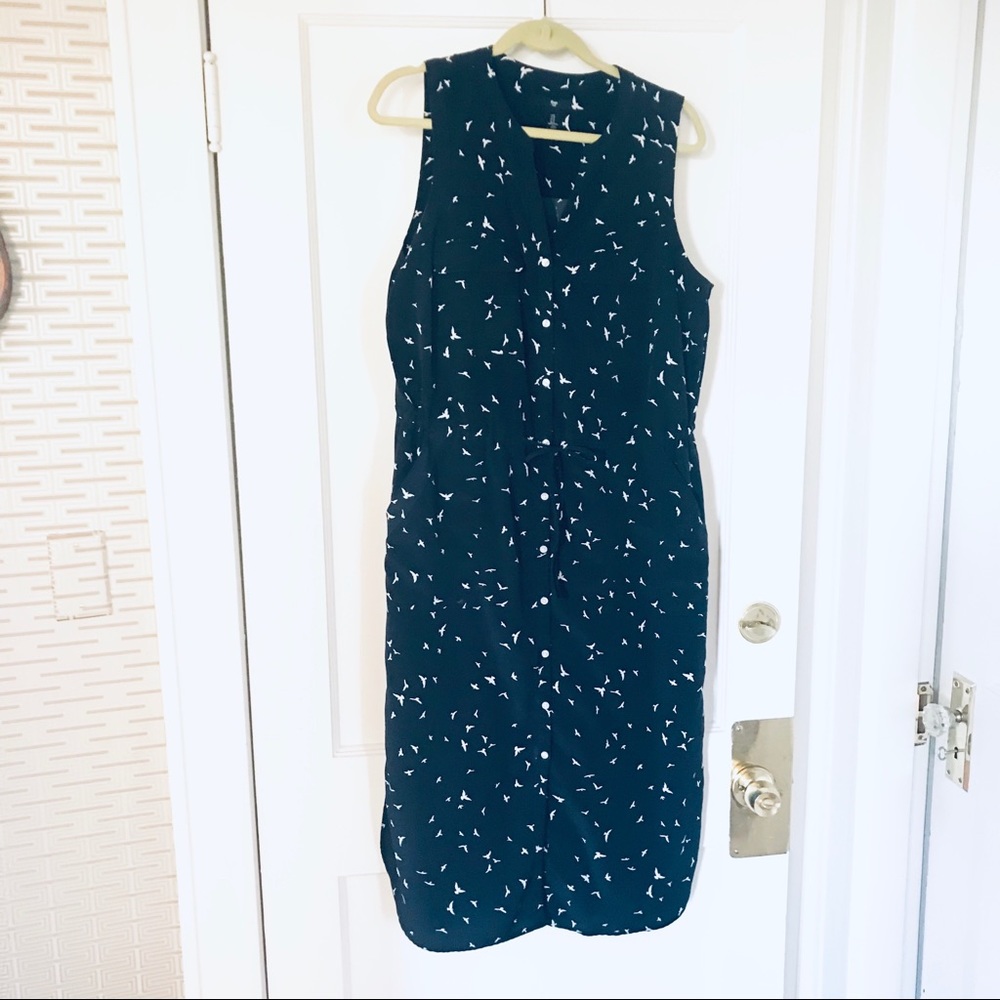 Navy shirt dress w white seagulls